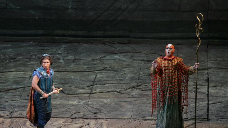 В Софийската опера: представления и за бебета