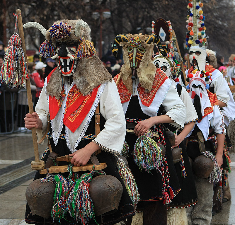 Международен фестивал на маскарадните игри, "Сурва 2014" гр. Перник