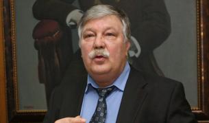 Прекратиха мандата на ген. Стоян Тонев като депутат