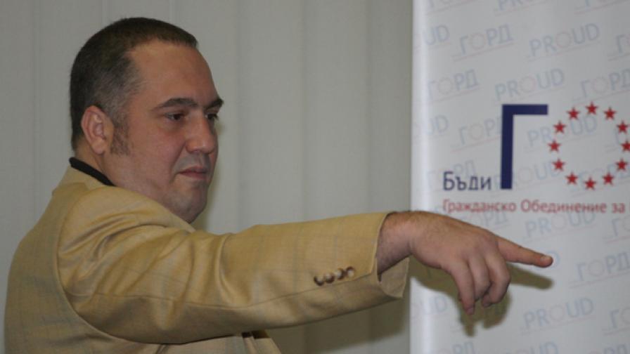 Журналисти и творци против поста на Слави Бинев