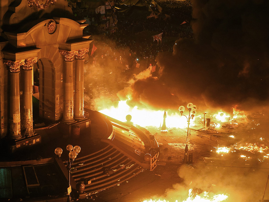 25 души са загинали в ожесточените сблъсъци в Киев между демонстранти и силите на реда, предаде Франс прес, като се позова на официално съобщение на украинското министерство на здравеопазването.