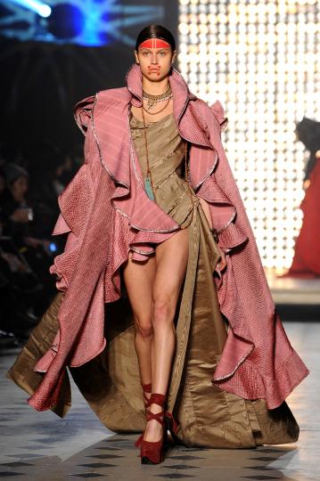 Представяне на колекцията на Vivienne Westwood за сезон есен/зима 2014-2015 по време на Седмицата на модата в Париж