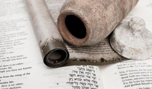 Откриха девет неотваряни свитъка от Мъртво море