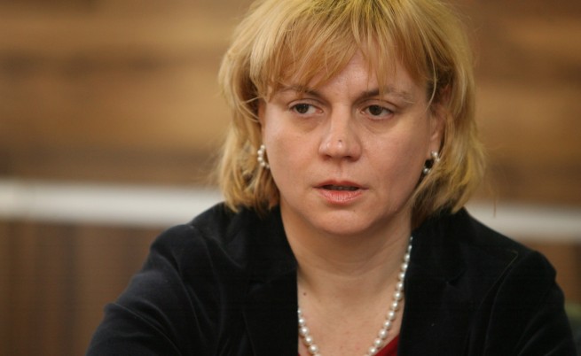 Министър Десислава Терзиева ще отговаря за изборите