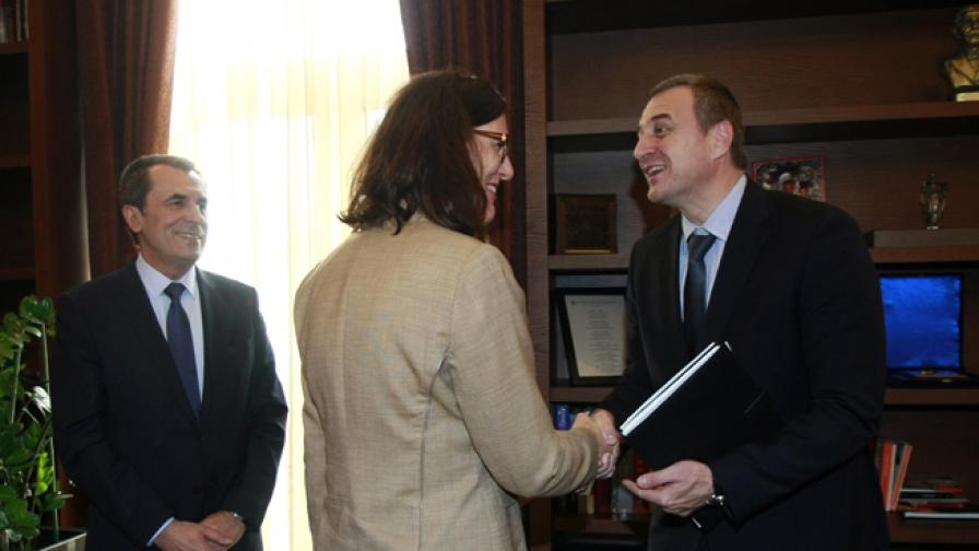 Сесилия Малмстрьом и Цветлин Йовчев на среща в Министерски съвет, 24 март 2014 г.
