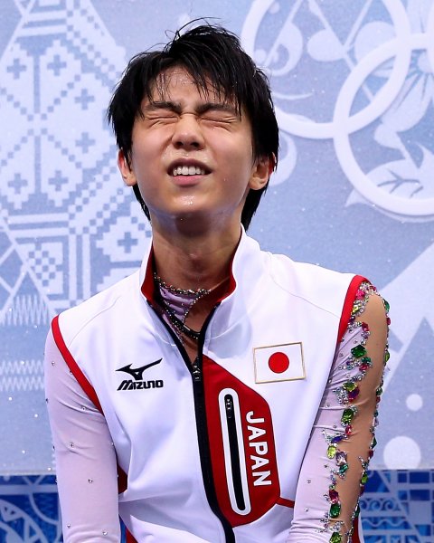 Японският фигурист Хазуру Ханю спечели златния медал в индивидуалната надпревара1