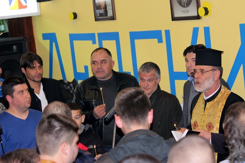 Привържениците на Левски в Кюстендил известни като Торсида Кюстендил осветиха1