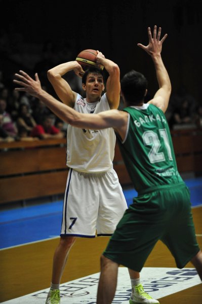 Левски се наложи със 78 77 над Балкан Ботевград в1