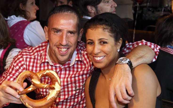 Звездите на Байерн и техните семейства се забавляваха на Октоберфеста