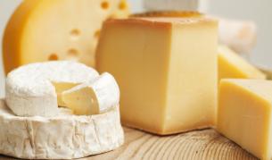 Руската полиция разби "мрежа за контрабанда на сирене"