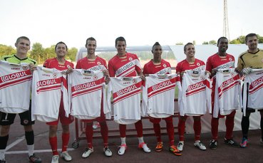 ЦСКА представи новите си футболисти