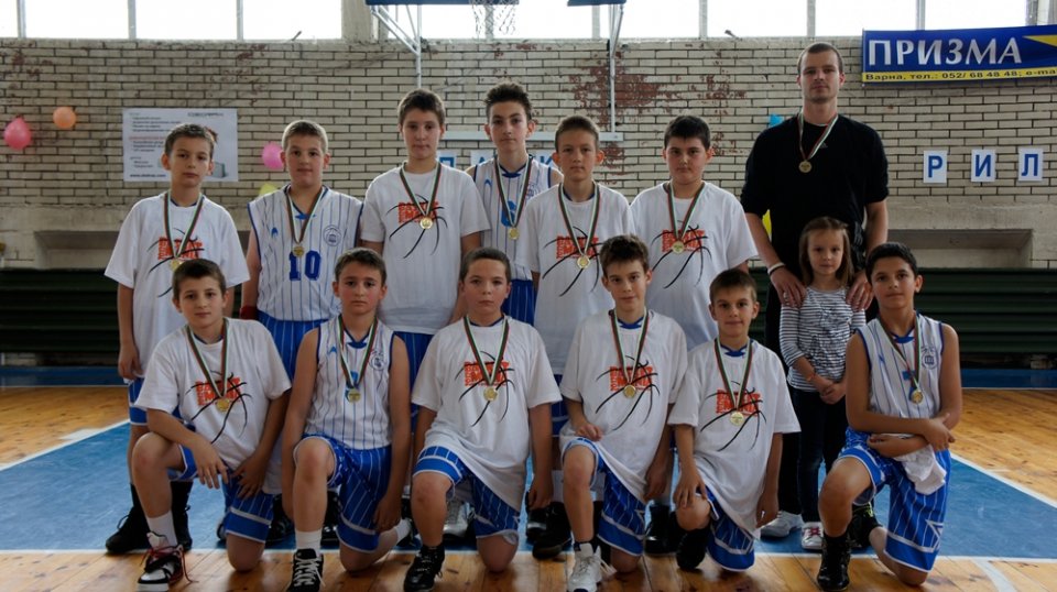 Левски спечели BasketMania 20121