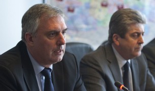 Калфин (вляво) и Първанов