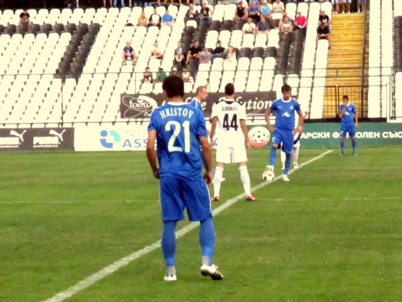 Левски победи Славия в контрола1