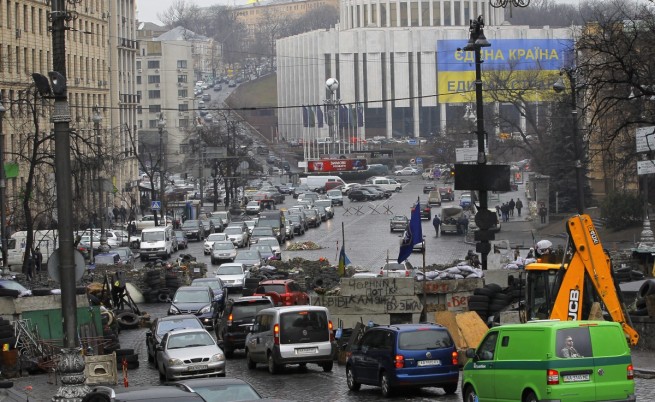 Член на „Десен сектор“ откри огън в Киев; трима ранени