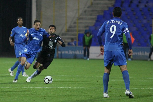 В благотворителен мач Гонзо вкара но Черноморец отново победи Левски1