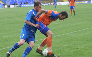 Левски ще играе в Европа след 2:0 срещу Сливен