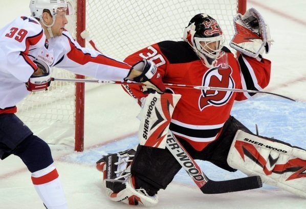 Вратарят на Ню Джърси Девълс Мартин Бродюр продължава да чупи1