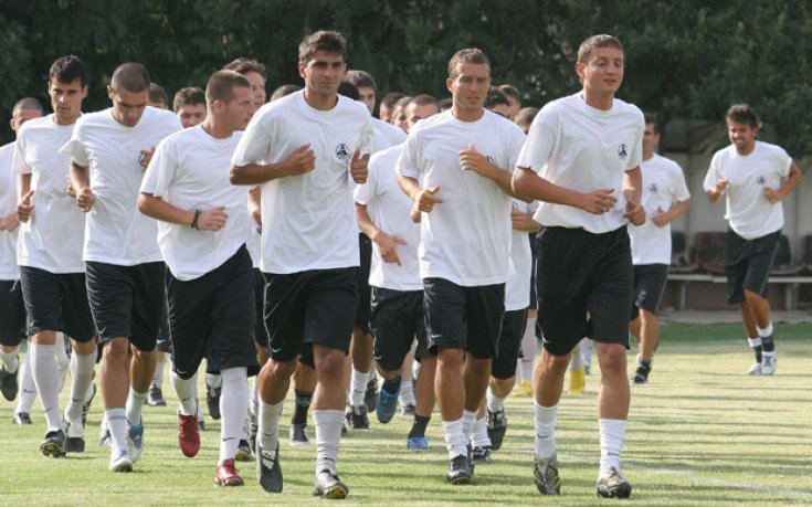 Първите тренировки на Славия и Локо София