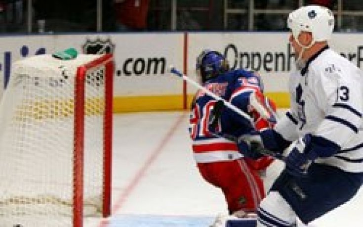 Торонто Мейпъл Лийфс спря Ню Йорк Рейнджърс