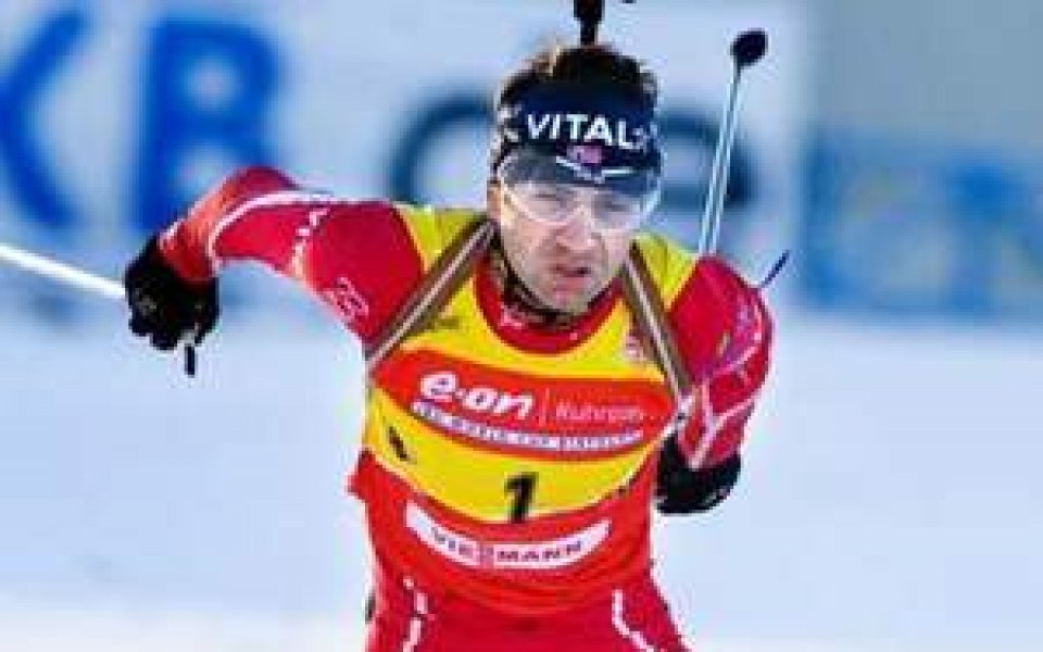 Бьорндален спечели спринта на 10 км на Световното по биатлон