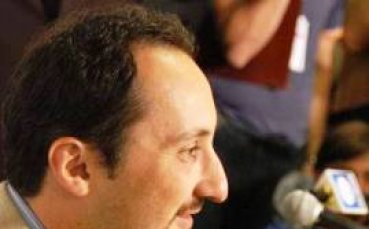 Разследват Веско Топалов