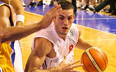 Филип Виденов не игра при загуба на Каха Сан Фернандо