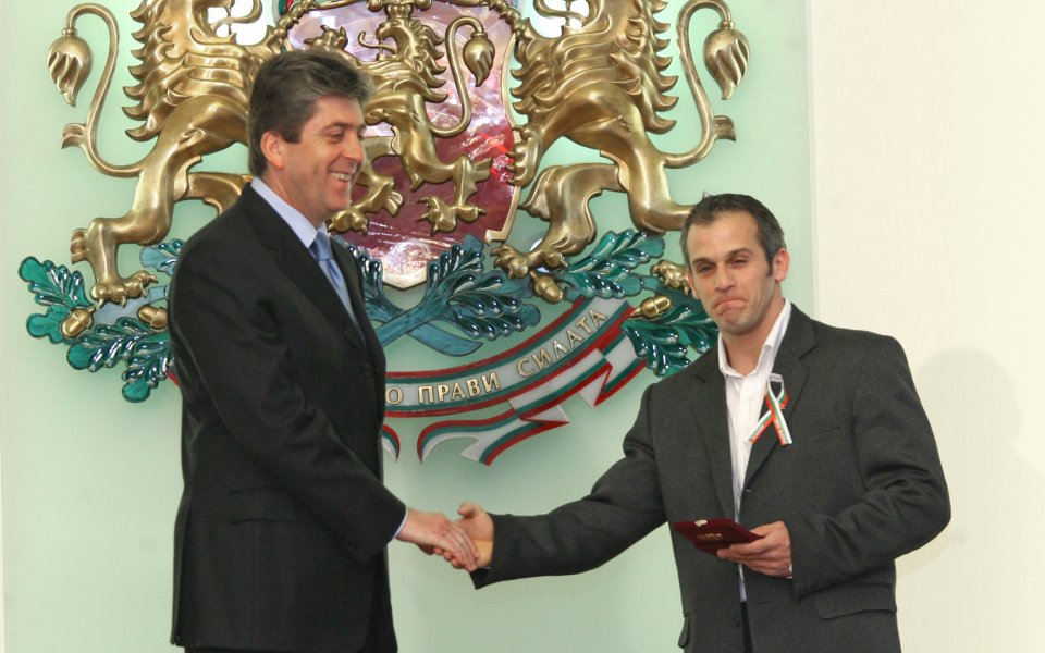 Шампионът Йовчев бе награден от президента Първанов