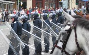 Полицията ще прави буферна зона в неделя