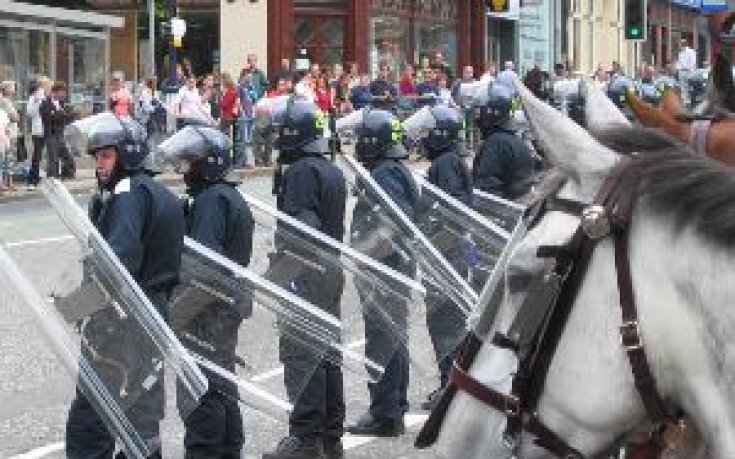 Полицията ще прави буферна зона в неделя