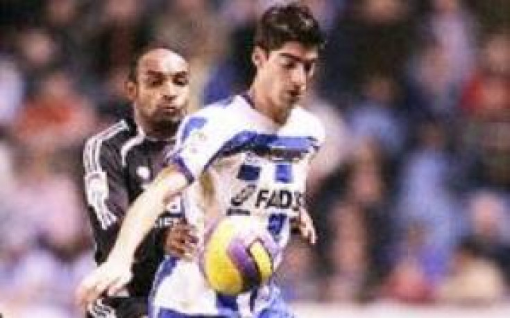 Ливърпул преговаря с Ла Коруня за Арисменди