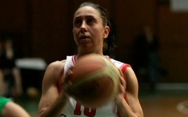 Теди Петрова научава в понеделник дали ще ходи в WNBA