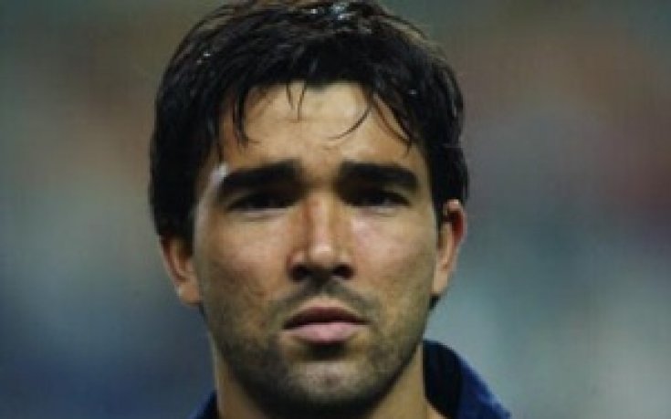 В Манчестър искат Деко, Нъджент и Мидо