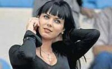 И испанците въздишат по Елеонора Манчева
