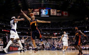 Далас и Торонто оцеляха в плейофите