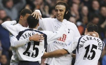 Йол: Говорих с Бербатов, той е щастлив тук