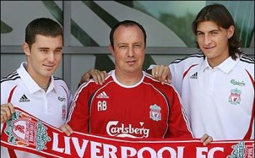 Проучване: Бенитес е пръснал 100 милиона за три години