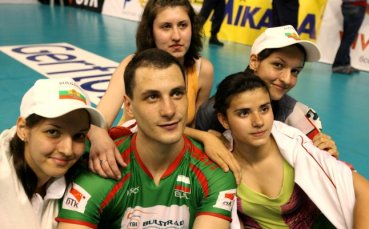 Волейболистите „окупирани” в ДКС