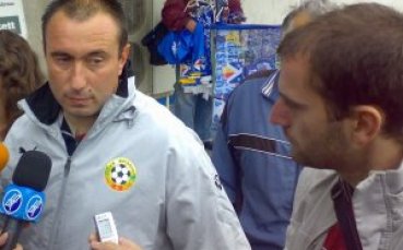 Стоилов: Очаквам Стилиян Петров да бъде лидер на тима