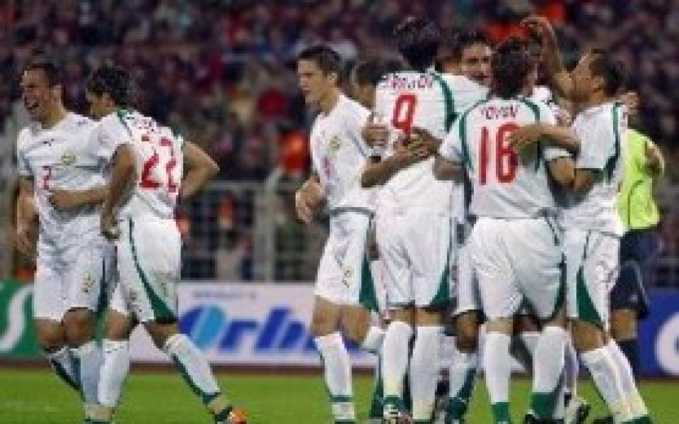 Шефовете на футбола в Беларус отричат договорка с българите
