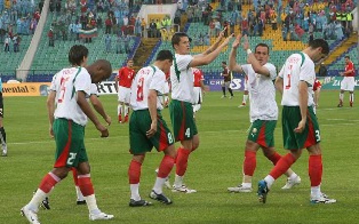 Българска журналистка топи националите