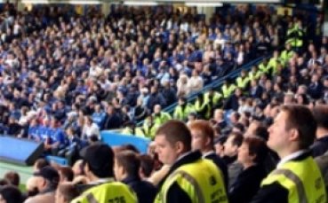 УЕФА ни заставя да наложим стюарди