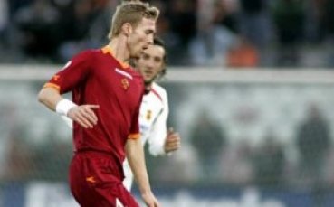 Вилхелмсон иска да остане в Рома