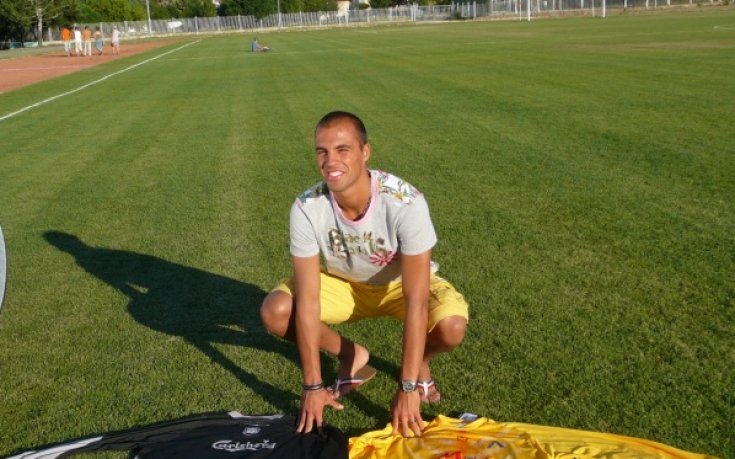 Ливърпул дава Ники в Испания, Италия или Германия