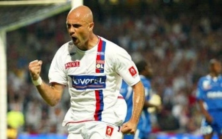 Крис: Жуниньо трябва да вземе капитанската лента на Лион