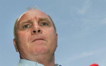 Байерн призова съдиите да пазят играчите