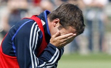 Блатер упрекна Ван дер Ваарт