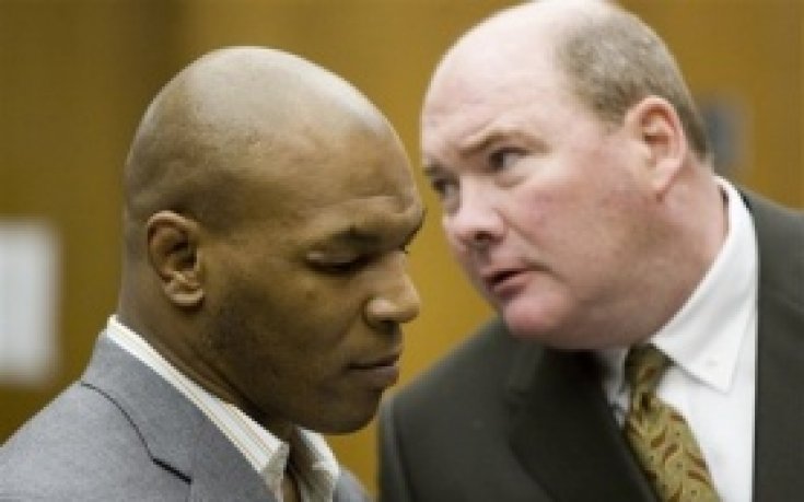 Тайсън на съд за притежание на наркотици