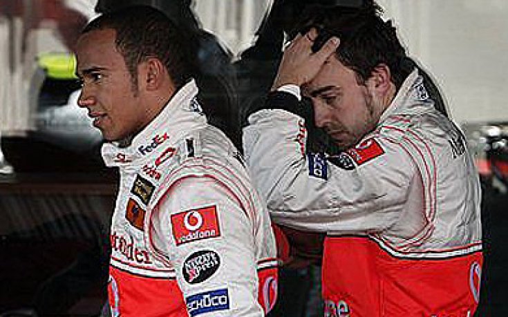 Враждата между Алонсо и Хамилтън засегна и бащите им