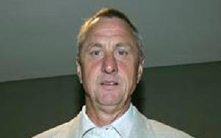 Кройф: Не е допустимо Рони да бъде резерва